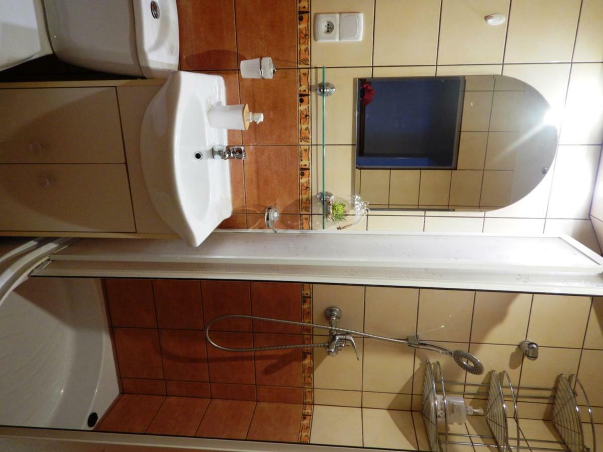 Апартаменты Apartament Piastowska Каменна-Гура Экстерьер фото